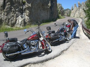 13 Day Fully-Guided Lynette's Wild Frontier Motorcycle Tour in USA via Yellowstone National Park