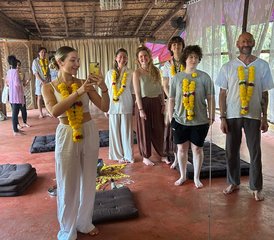 Formation duale de professeur de yoga multi-styles et massage thaï yoga de 200 heures sur 27 jours TTC à Goa, India - Photo 3