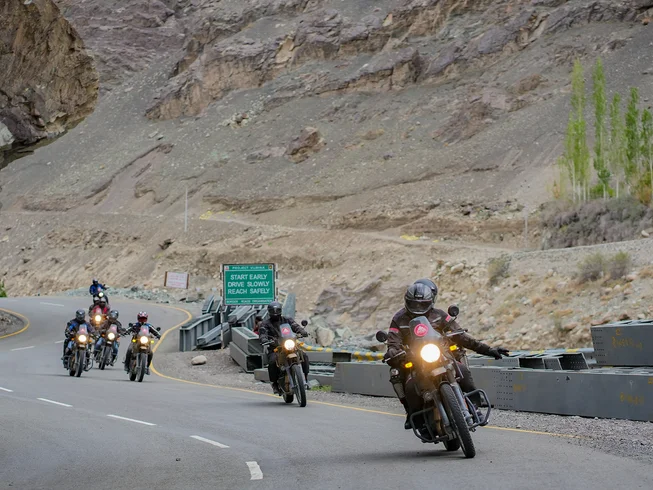 11 Day Guided Motorcycle Adventure Tour in India: Explore the Untouched Wildness of Zanskar photo 7