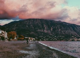 Kalamata Retreats und Reisen