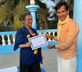721 Tage 200-Stunden Yogalehrer Ausbildung in Goa, Indien - Therapeutisch und Mehrstilig - Photo 1