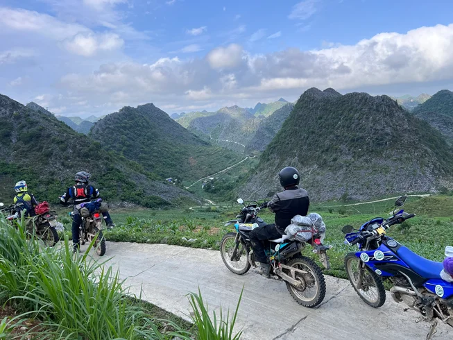 9 Day North-East Vietnam Guided Motorcycle Tour Beginning in Ha Noi 