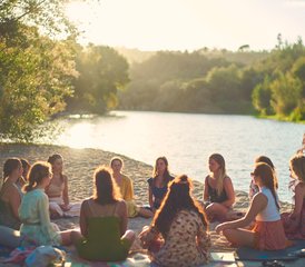 7 jours-40h en formation de professeur de yoga pour la santé de la colonne et les flexions arrière à Coimbra, Portu - Photo 4