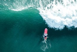 7-Daagse Waluaa Surf- en Yogakamp in Magisch Santa Catalina, Klassiek Oceanfront-pand