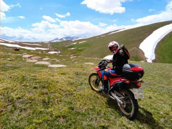 8 Day The Nomad Ride Guided Motorcycle Tour in Kyrgyzstan