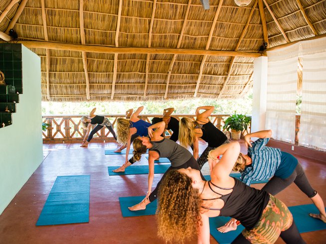 7 Days Soulshine Yoga Retreat in Sayulita, Mexico - BookYogaRetreats.com