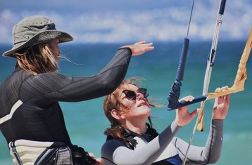 10 Tage Kitesurf-Kurs für Alle Niveaus & Kapstadt-Erkundung, Südafrika