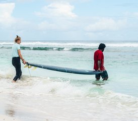 45 Tage Catch Your First Wave - Surfen lernen für Anfänger Surf Camp in Fuvahmulah, Malediven - Photo 1