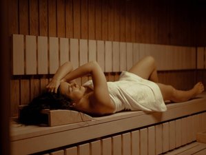 5 Day Tailor-Made Holistic Luxury: Coaching, Massage, Meditation and Yoga in Oeffelt, Netherlands
