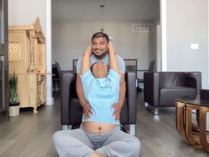 10 Tage 85-Stunden Pränatale Online Yogalehrer Ausbildung