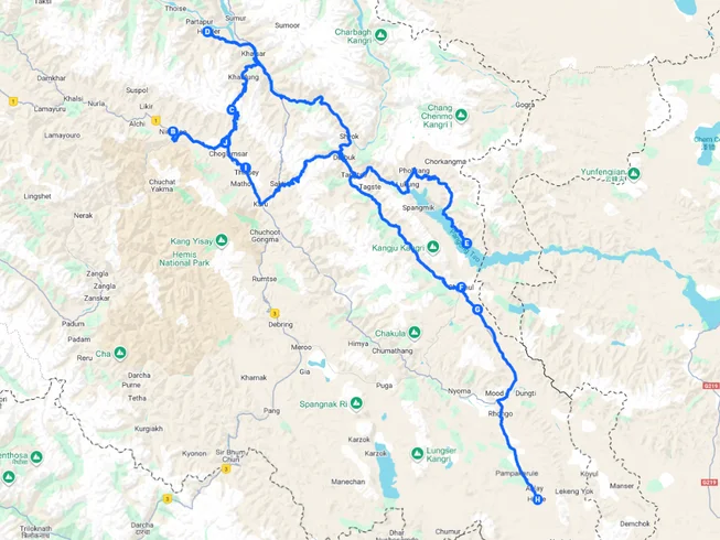8 Day Touch the Sky: A Guided Motorcycle Expedition Tour to Umling La, Land of High Passes in India photo 9