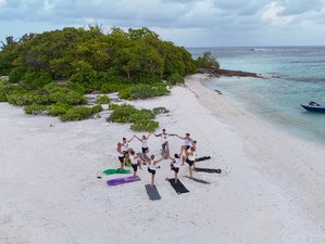 8 Day Yoga and Snorkeling Retreat in Thimarafushi, Maldives