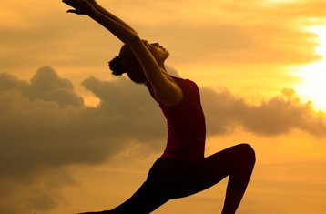 26 días de profesorado de yoga transformacional de 300 horas en Katunaike, Sri Lanka