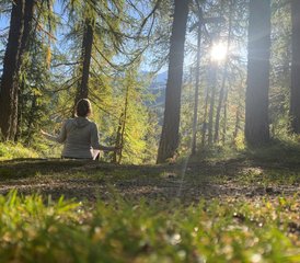 8Yoga & Frauengesundheit – Entspannung, Energie & Wissen - Photo 1