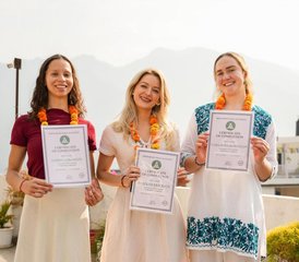 7Formation de professeur de Yin yoga de 50 heures sur 7 jours à Tapovan, Inde - Photo 1