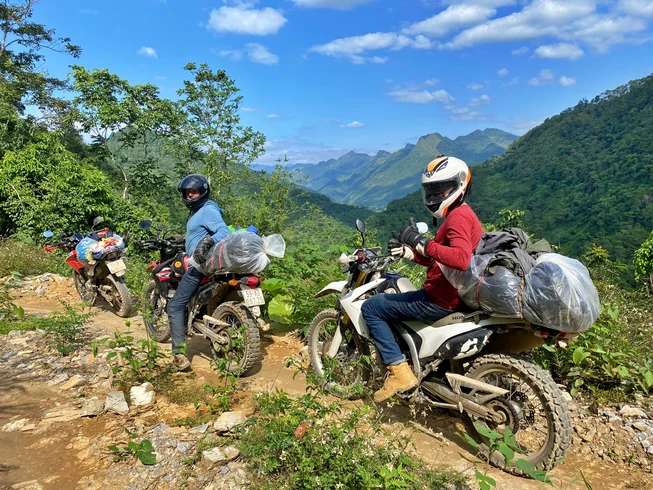 5 Day Ba Be National Park, Cao Bang, Quang Uyen, and Lang Son Vietnam Guided Motorbike Tour