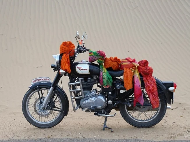 10 Day Colors of Rajasthan Guided Motorcycle Tour in India