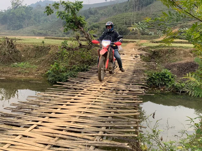 14 Day Amazing Motorbike Tour To from Northwest to Northeast of Vietnam photo 7