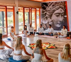28 días de profesorado de yoga de 300 horas en Bali, Indonesia: Amplía tus horizontes - Photo 3