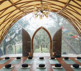6 días de retiro de yoga Satkāra: sostenidos en la devoción en Alentejo, Portugal - Photo 3