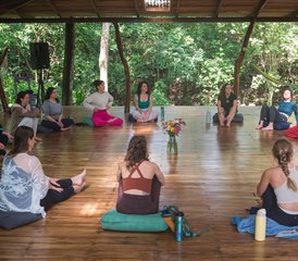 4 jours en retraite de yoga détente et découverte pour groupes privés au Mystica Lodge, lac Arenal, Costa Rica - Photo 3