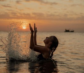 8 Tage „Radiate Bliss“ Retreat: Sommer-Sanctuary für Frauen auf Mallorca, Spanien - Photo 2