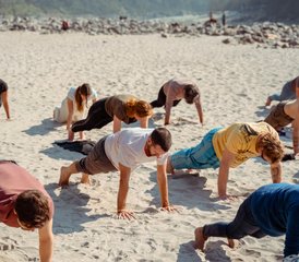 59 Tage 500-Stunden Vinyasa-, Ashtanga- und Hatha Yogalehrer Ausbildung in Rishikesh, Uttarakhand, Indien - Photo 5