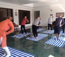 15 Tage 100-Stunden Yogalehrerausbildung: Meistere die Geheimnisse von Nath und Hatha in Khajuraho, Indien - Photo 2