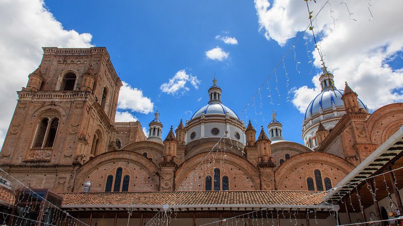 11 Day Ecuador Hiking Adventure Around the Andes & Volcanoes 