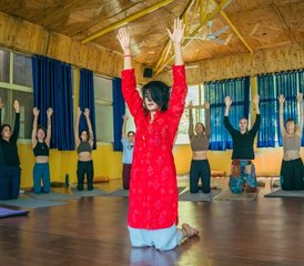 13 días de profesorado de yoga y ayurveda de 100 horas en Rishikesh, India - Photo 3