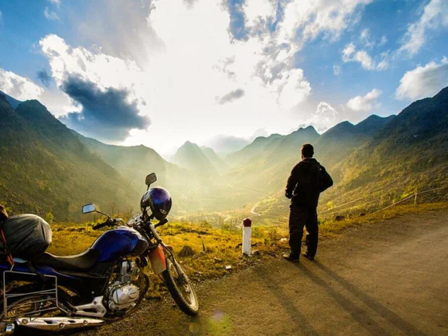 4 Day From Saigon to Nha Trang Guided Motorbike Tour in Vietnam