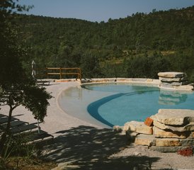 87 Day Yogalates and Yin Yoga Women's Retreat, Portugal - Photo 1