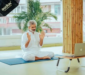 Zelfstudie Online 200-Uur Kundalini en Tantra Meditatie Yoga Docentenopleiding met 100 Contacturen - Photo 2