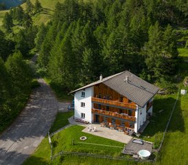 8 Tage Achtsamkeit, Wandern und Yoga Urlaub im MoaAlm Mountain Retreat in Osttirol, Österreich - Photo 4