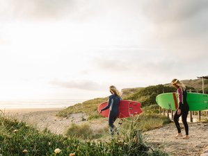 8 jours en vacances de luxe de surf et yoga pour femmes en Algarve