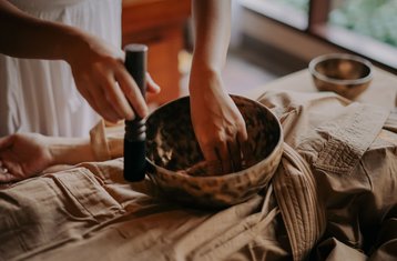 15 Day Luxury Balancing Retreat with Reiki Healing, Yoga, Sound Healing, & Spa in Bali, Indonesia