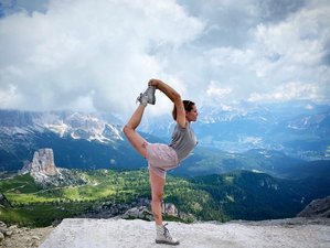 8 Day Yoga Retreat: Get Closer to Yourself in the Italian Alps