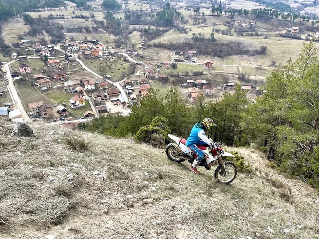 5 Day Guided Enduro Intensive Motorbike Tour in Banya, Blagoevgrad Province photo 5