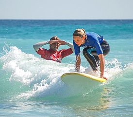 4-Daagse Budget Surfkamp en Hostelverblijf op Fuerteventura, Spanje - Photo 3