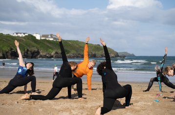 5-Daagse Wild Swim en Kustwandeling Midweek Yoga Vakantie in Cornwall, Verenigd Koninkrijk
