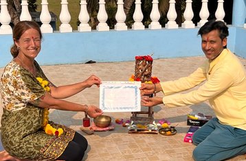 25-tägige 300-Stunden Fortgeschrittenen-Yogalehrer-Ausbildung in Goa, Indien – Therapeutisch & Multi-Stil