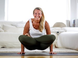 4 Tage In die Ureigene Kraft Kommen im Yoga Retreat mit Veronika Rössl im Erzgebirge