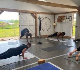94 jours retraite holistique de week-end dans le Sussex, Royaume-Uni avec yoga, Pilates, tai-chi et qigong - Photo 1