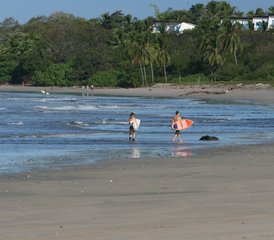 8 días de escapada vacacional de surf con todo incluido en Nosara, Costa Rica - Photo 5