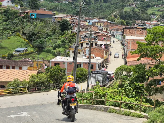 10 Day Discover Colombia Highlights on a Guided Motorbike Tour