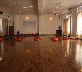 28 jours-300h en formation de professeur de yoga hatha, ashtanga-vinyasa à Rishikesh, Inde - Photo 5