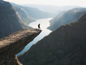2 Tage Klassischer Trolltunga Wanderurlaub in Norwegen