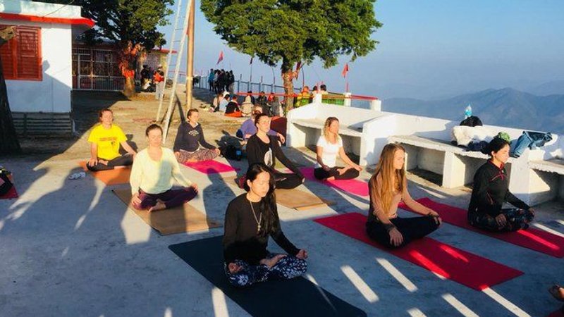 4 Day Blissful Yoga and Meditation Retreat in Rishikesh