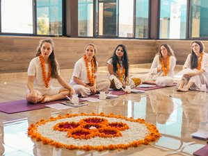 24-Daagse 200-Urige Meditatie Docentenopleiding in Tapovan, India