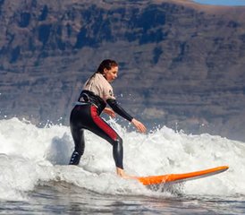 8-Daagse Surf- en Yoga Kamp Ervaring in Lanzarote, Spanje - Photo 2